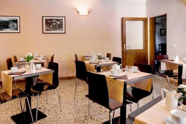 Hotel Il Cavallo バルベリーノ・ディ・ムジェッロ エクステリア 写真